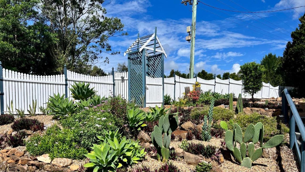 House Of Mahalo Accommodation Mapleton Bagian luar foto